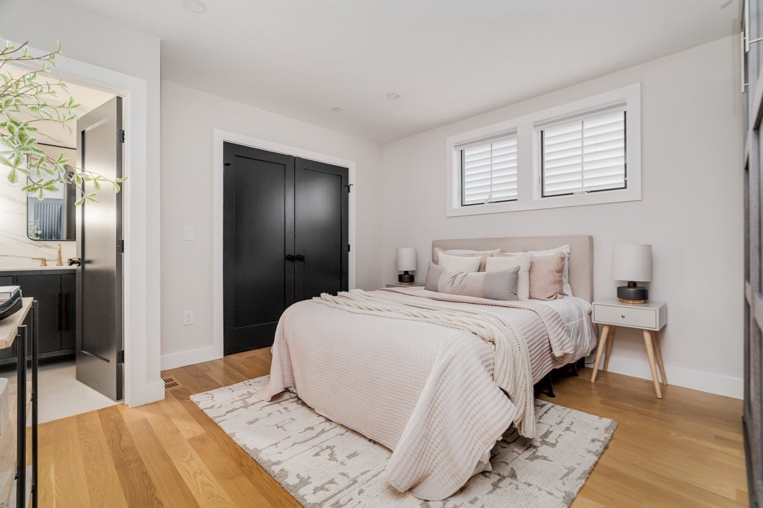 272 E Eagle ST #1, Boston, MA, 272 E Eagle ST #1, Boston, MA Photo #24