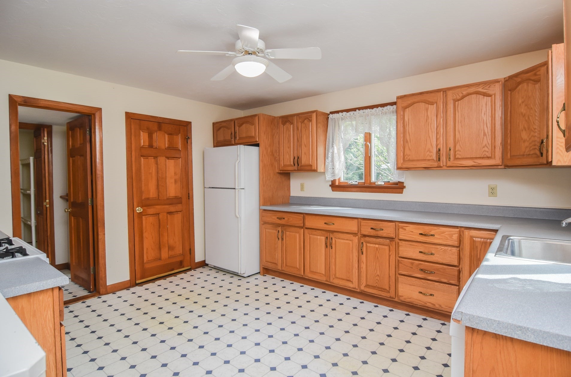 69 W Main St, West Brookfield, MA, 69 W Main St, West Brookfield, MA Photo #15
