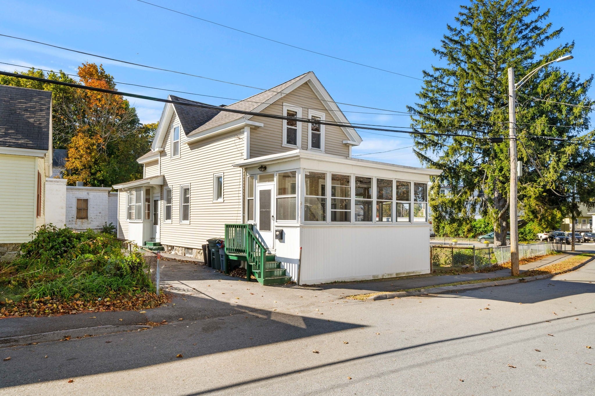 Photo of 8 Morton St, North Andover, MA