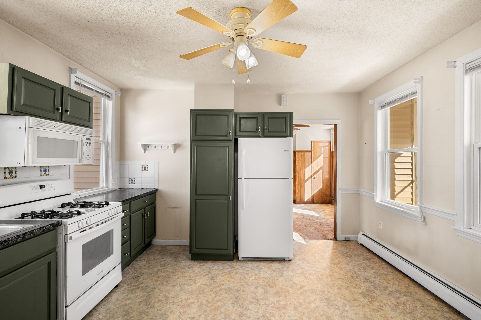 8 Morton St, North Andover, MA, 8 Morton St, North Andover, MA Photo #6