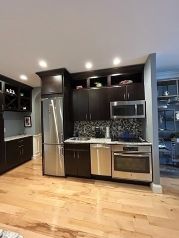 483 Beacon Street 41