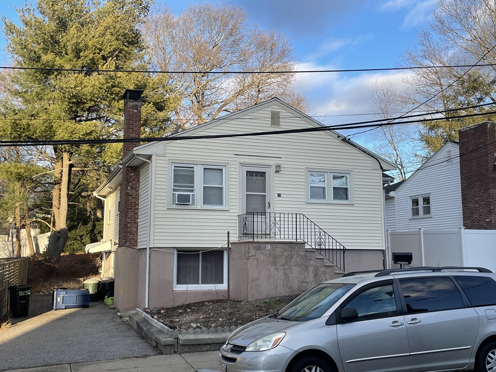 19 Macullar Rd