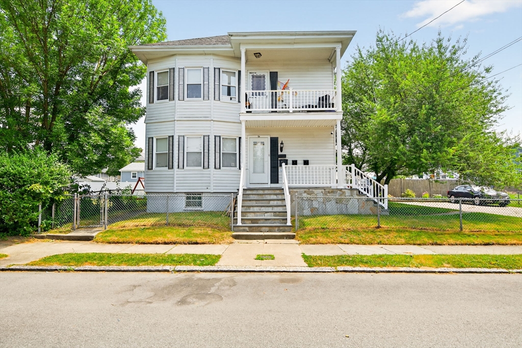 84 Frederick St