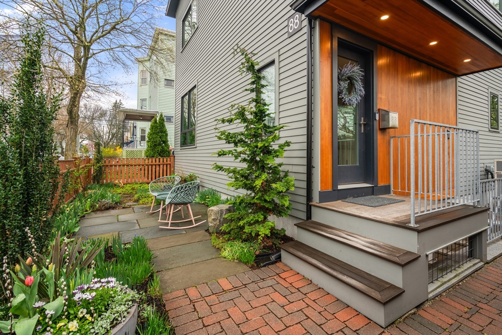 88 Jackson Street 88