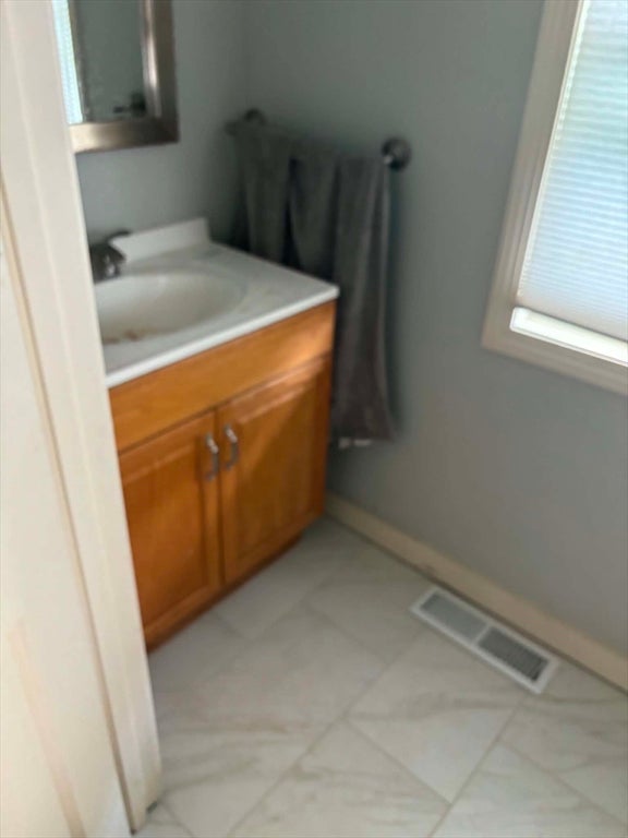 10 Patricia Ann Dr, Haverhill, MA, 10 Patricia Ann Dr, Haverhill, MA Photo #8