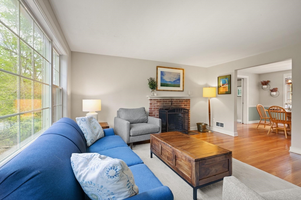 395 North Rd