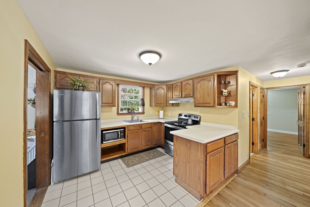 12 Walnut Rd