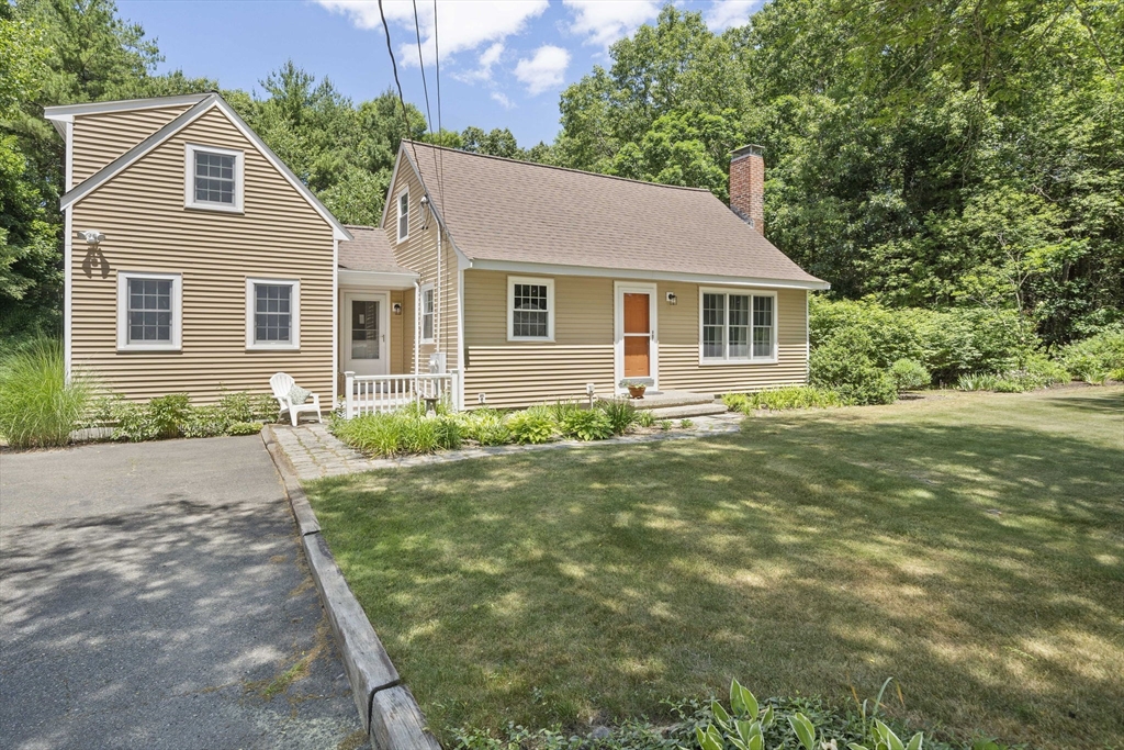 12 Walnut Rd