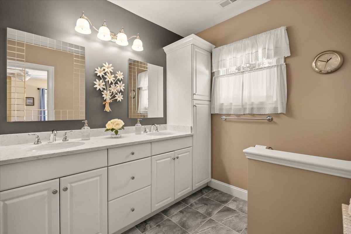 1 Crows Nest Ln #1, Marshfield, MA, 1 Crows Nest Ln #1, Marshfield, MA Photo #22