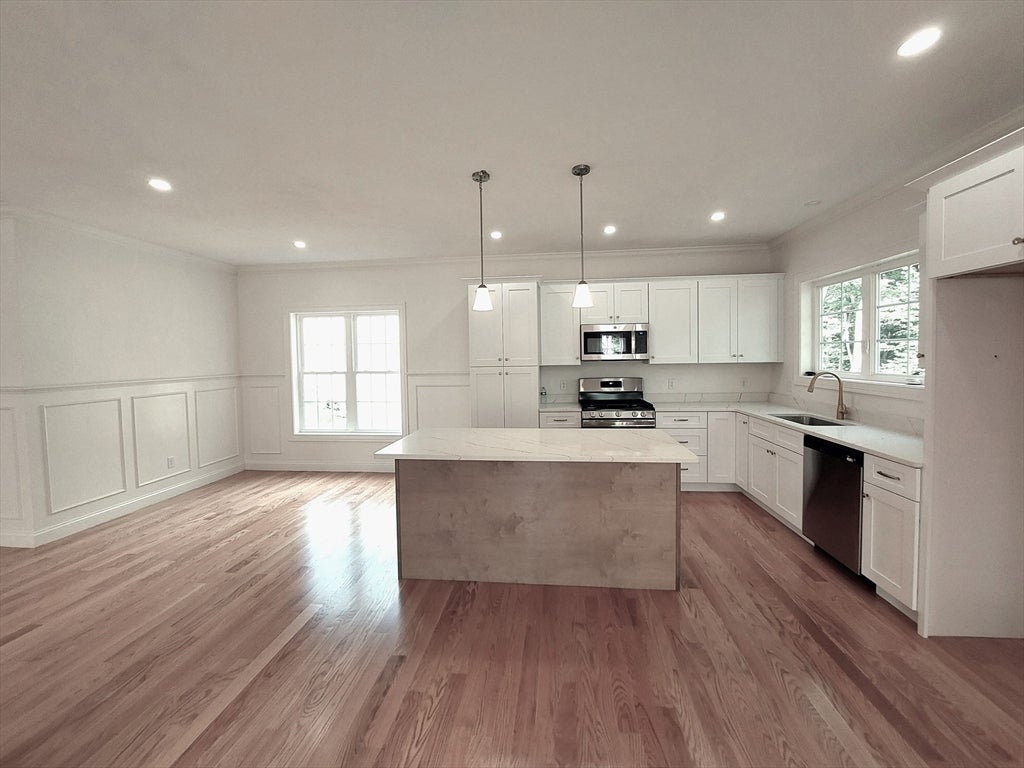 197B Crownshield, Uxbridge, MA, 197B Crownshield, Uxbridge, MA Photo #5