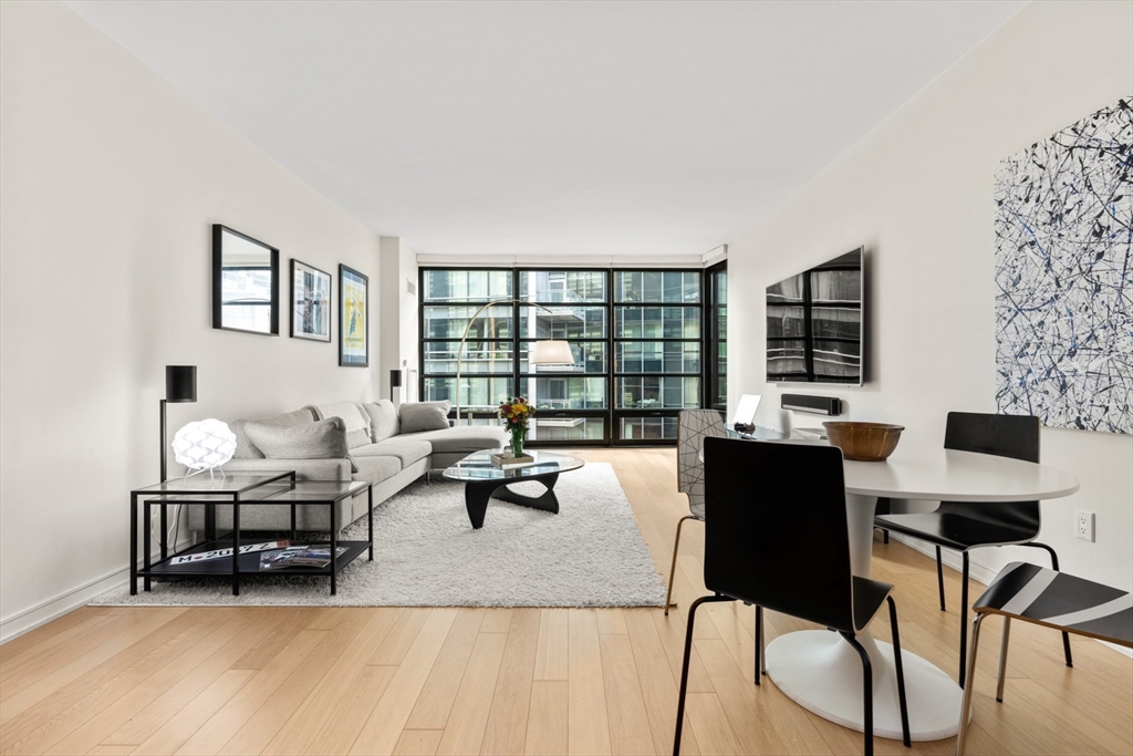 580 Washington 611
