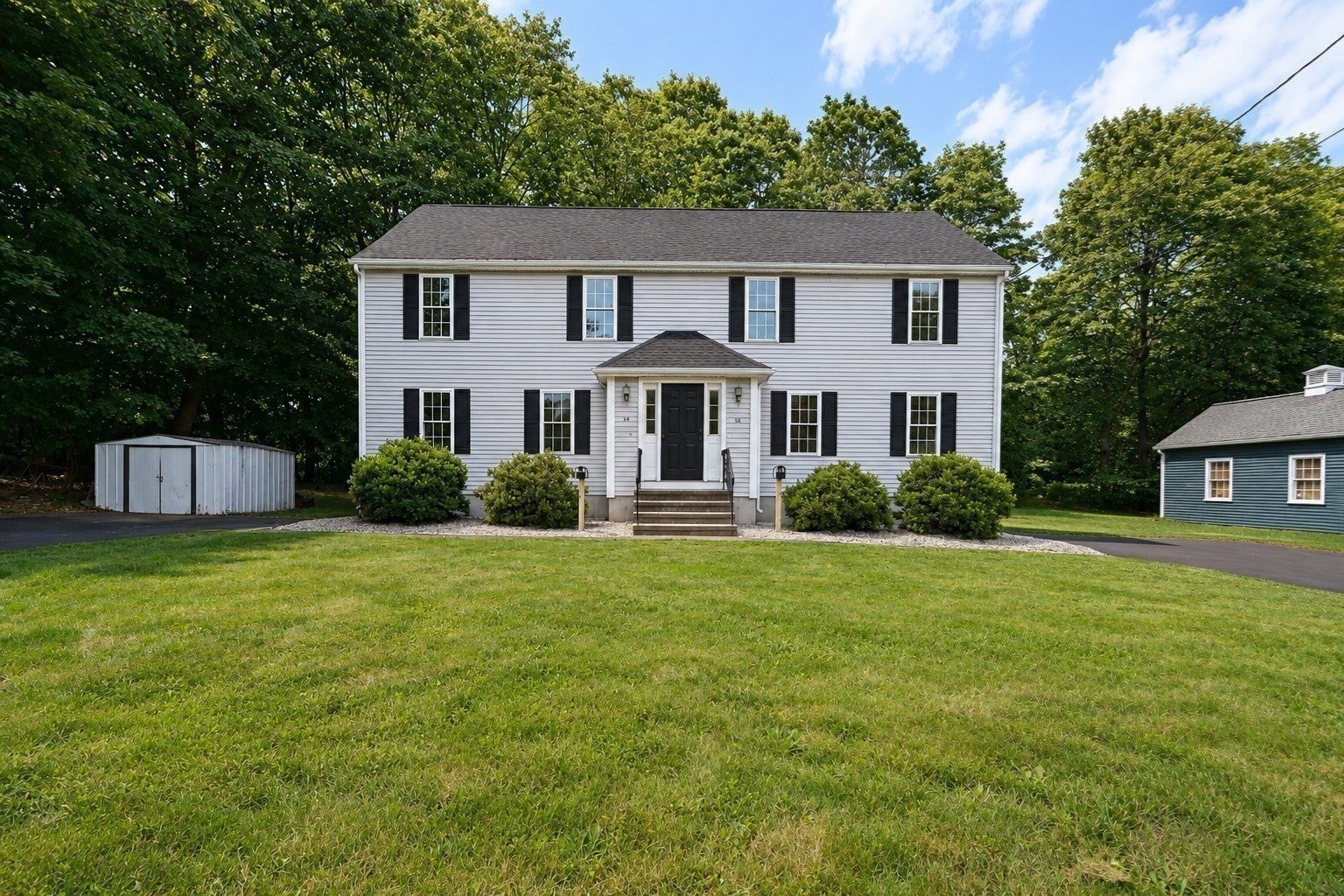 Photo of 34-36 Hammond St, Bridgewater, MA