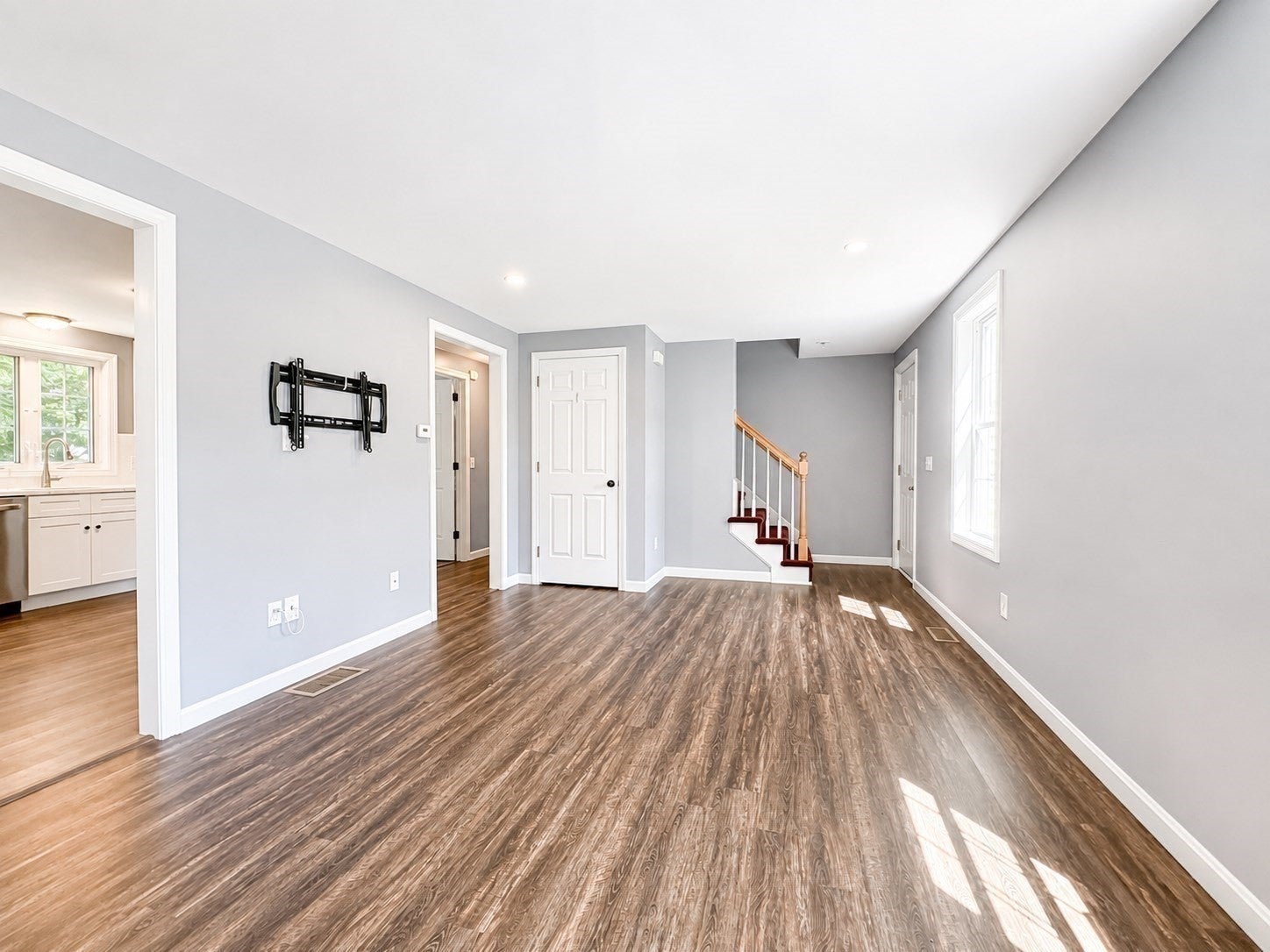 34-36 Hammond St #34, Bridgewater, MA, 34-36 Hammond St #34, Bridgewater, MA Photo #4