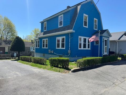 3 Gloucester Ave Gloucester MA 01930