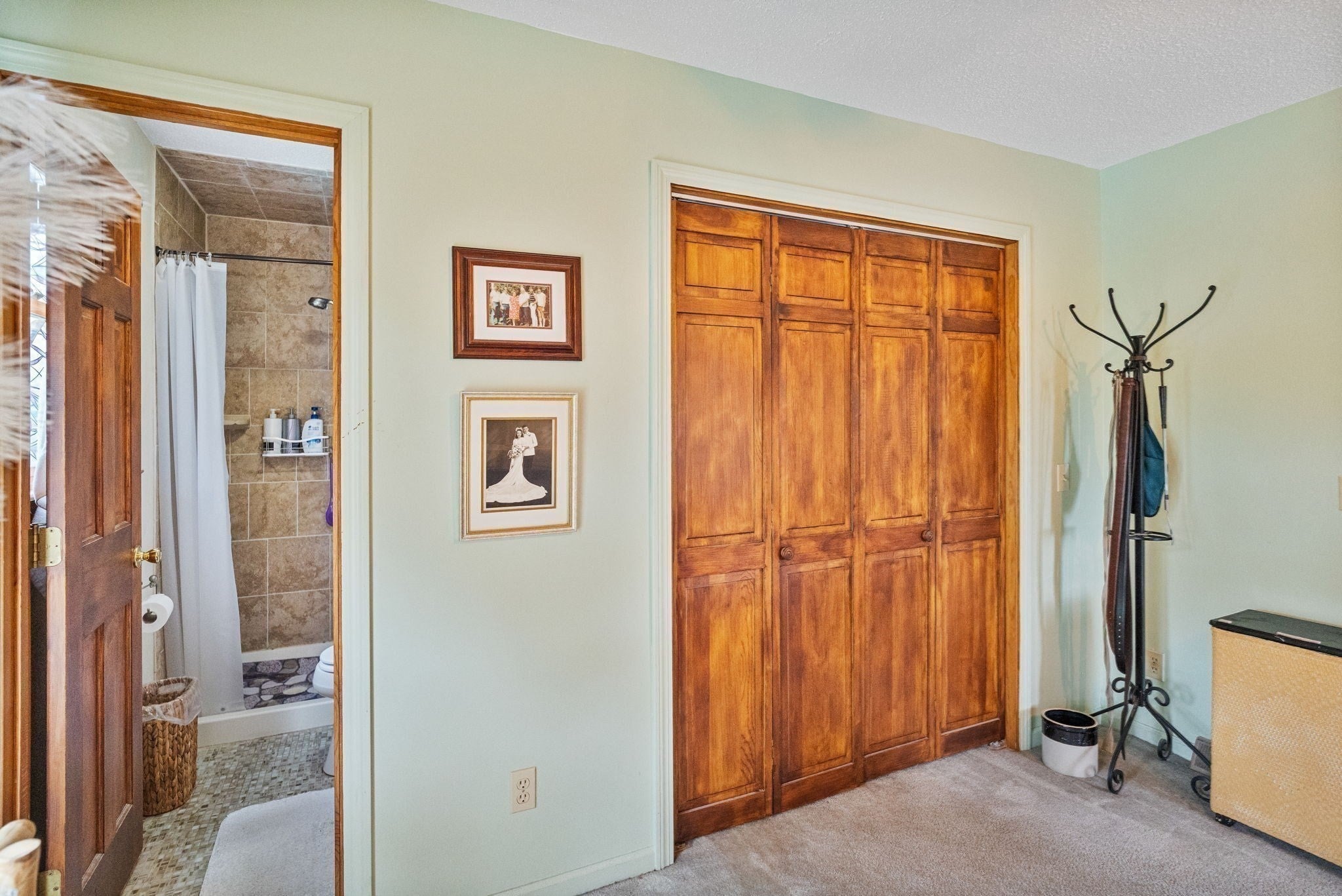 8 Oriole Dr, Agawam, MA, 8 Oriole Dr, Agawam, MA Photo #18