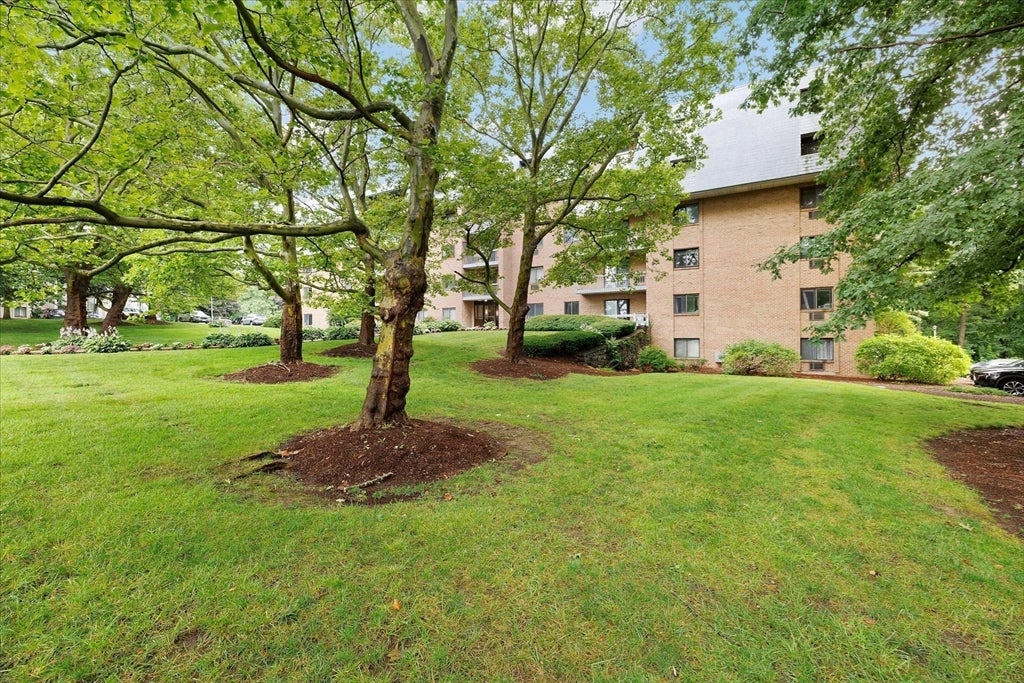 65 Commons Dr #210, Shrewsbury, MA, 65 Commons Dr #210, Shrewsbury, MA Photo #26