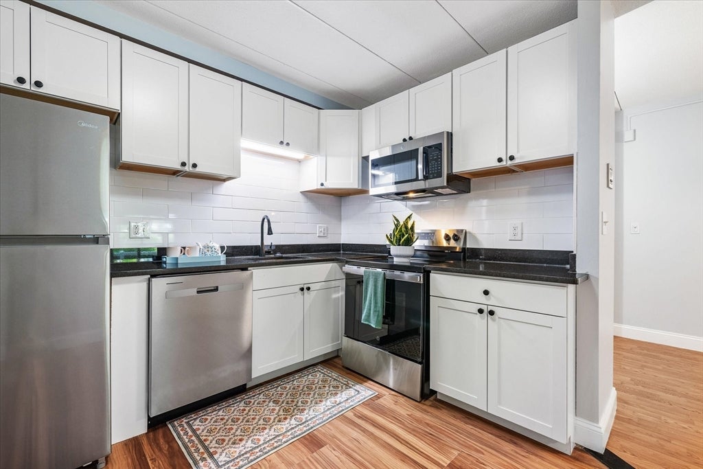 65 Commons Dr #210, Shrewsbury, MA, 65 Commons Dr #210, Shrewsbury, MA Photo #9