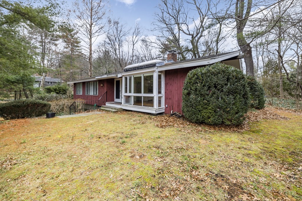 9 Peacock Farm Road, Lexington, MA, 9 Peacock Farm Road, Lexington, MA Photo #2