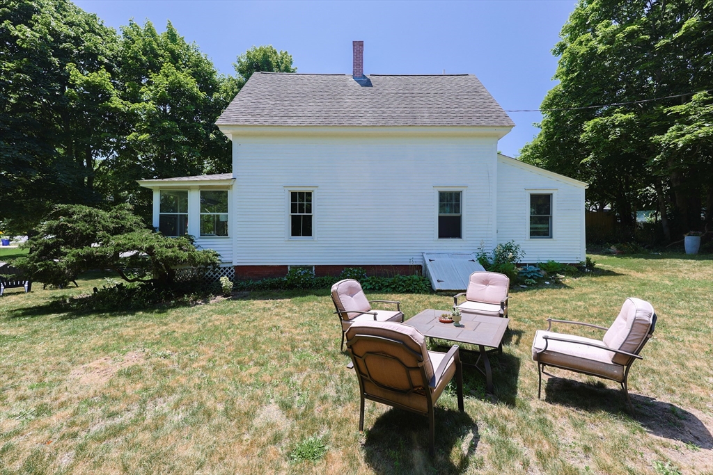 5 Pleasant Street