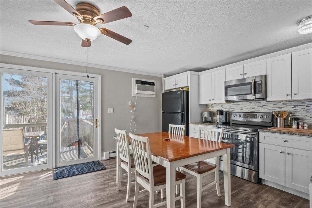 1638 Plymouth St 1638