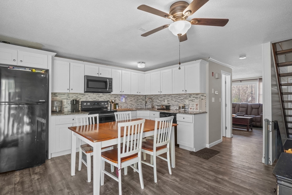 1638 Plymouth St 1638