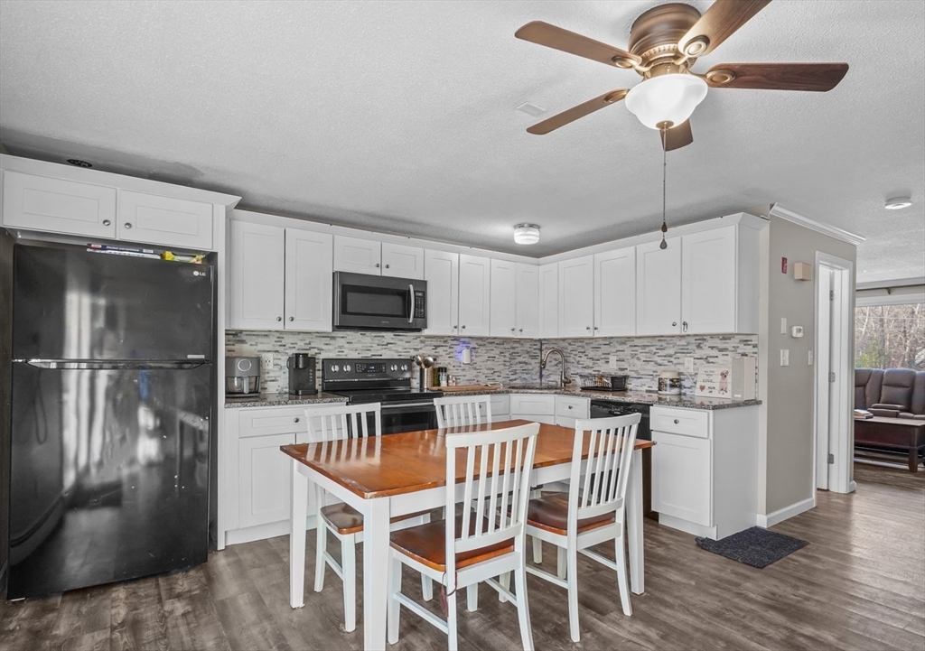 1638 Plymouth St 1638