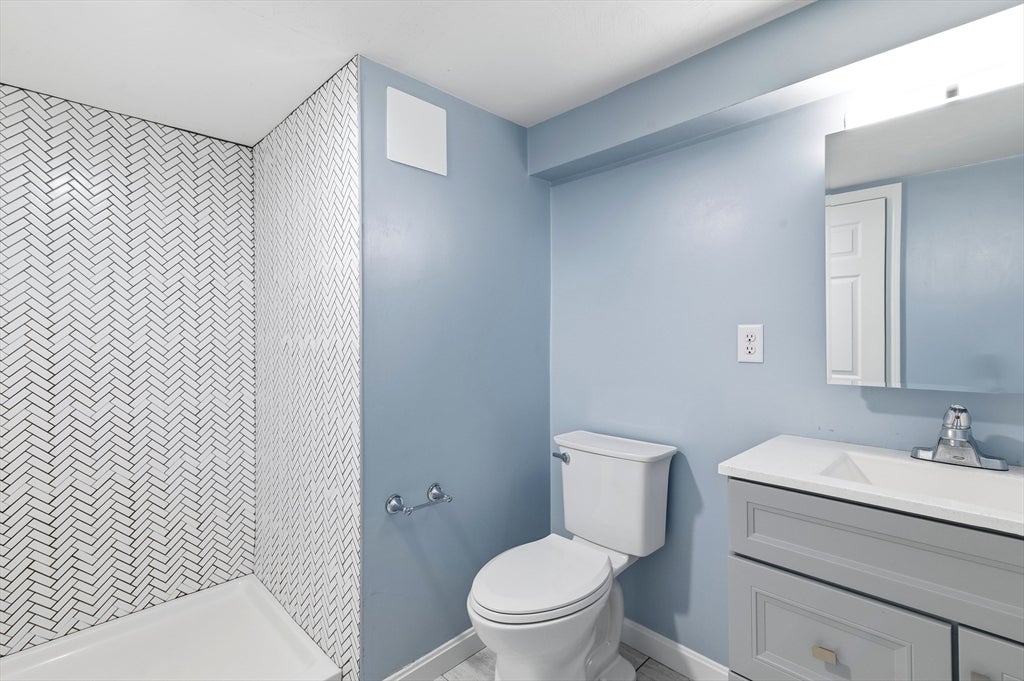 100 Stony Brook Road, Raynham, MA Photo #23