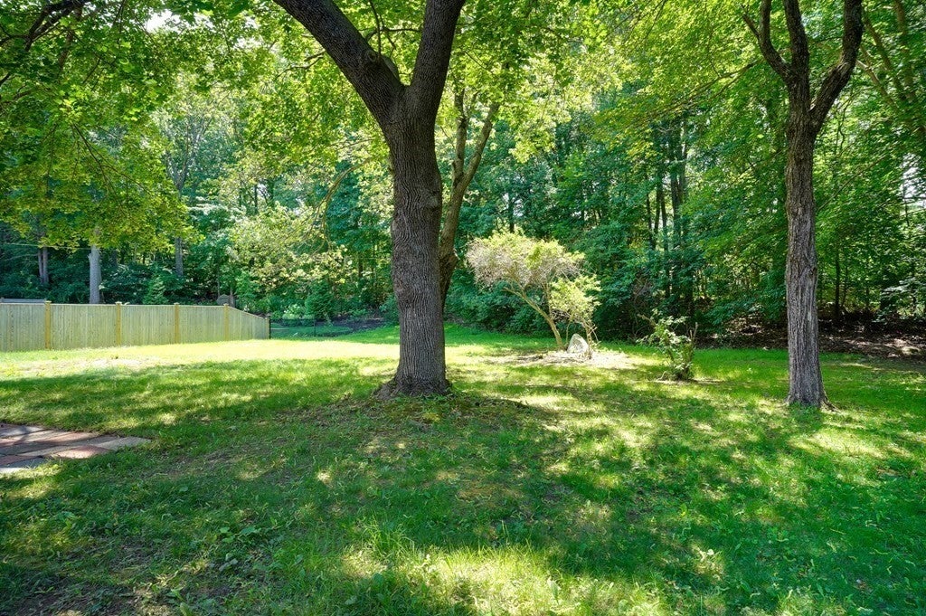 16 Phillip Ave, Burlington, MA, 16 Phillip Ave, Burlington, MA Photo #36