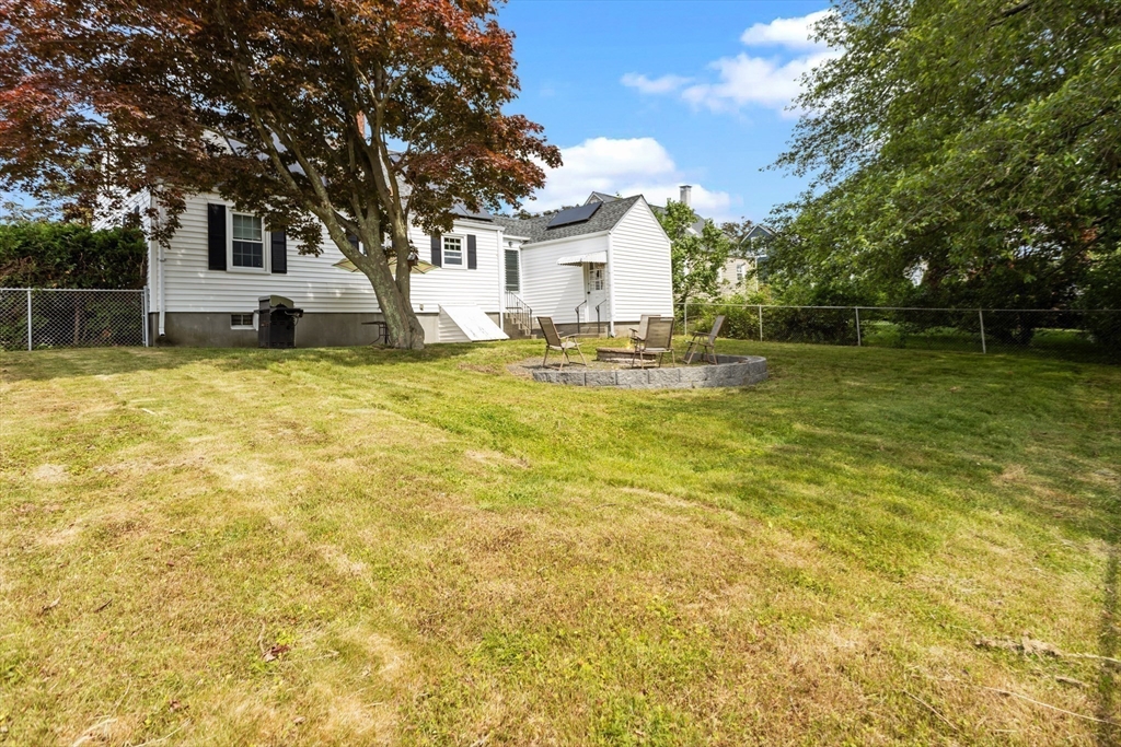 92 Lewis Avenue