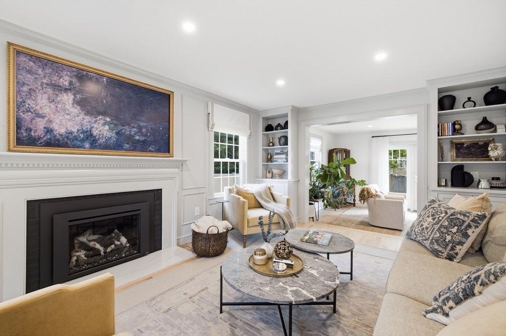 6 Lockway Road