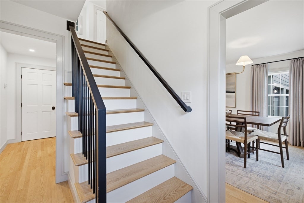 6 Lockway Road