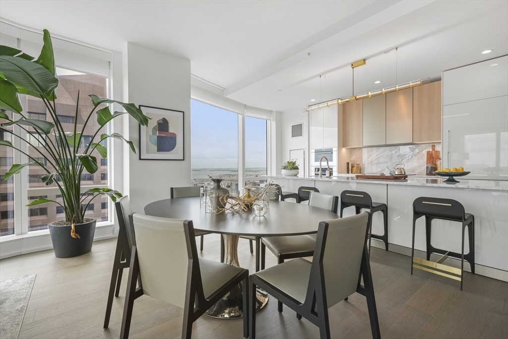 240 Devonshire Street 5612