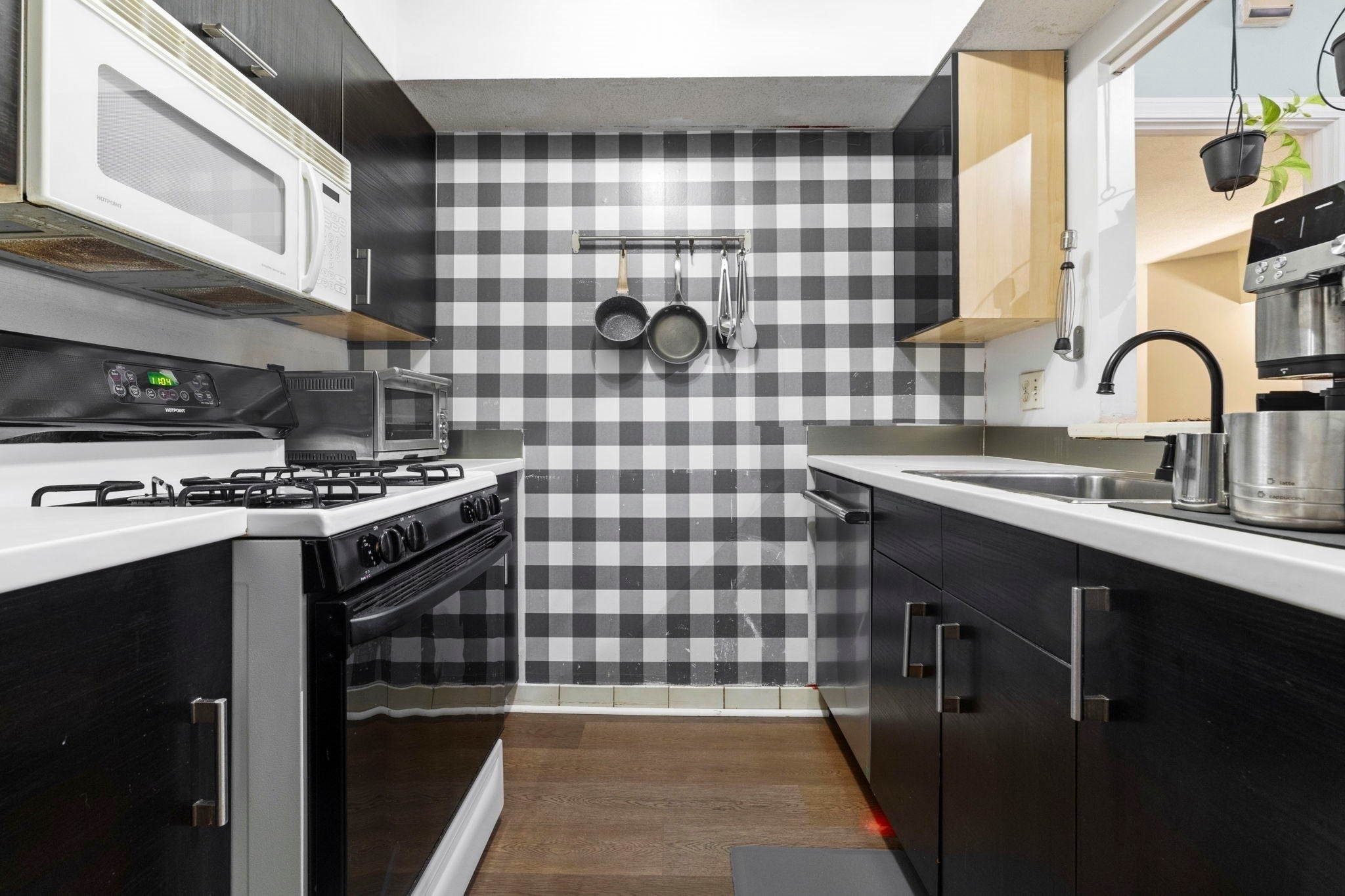 147 Kelton St 510