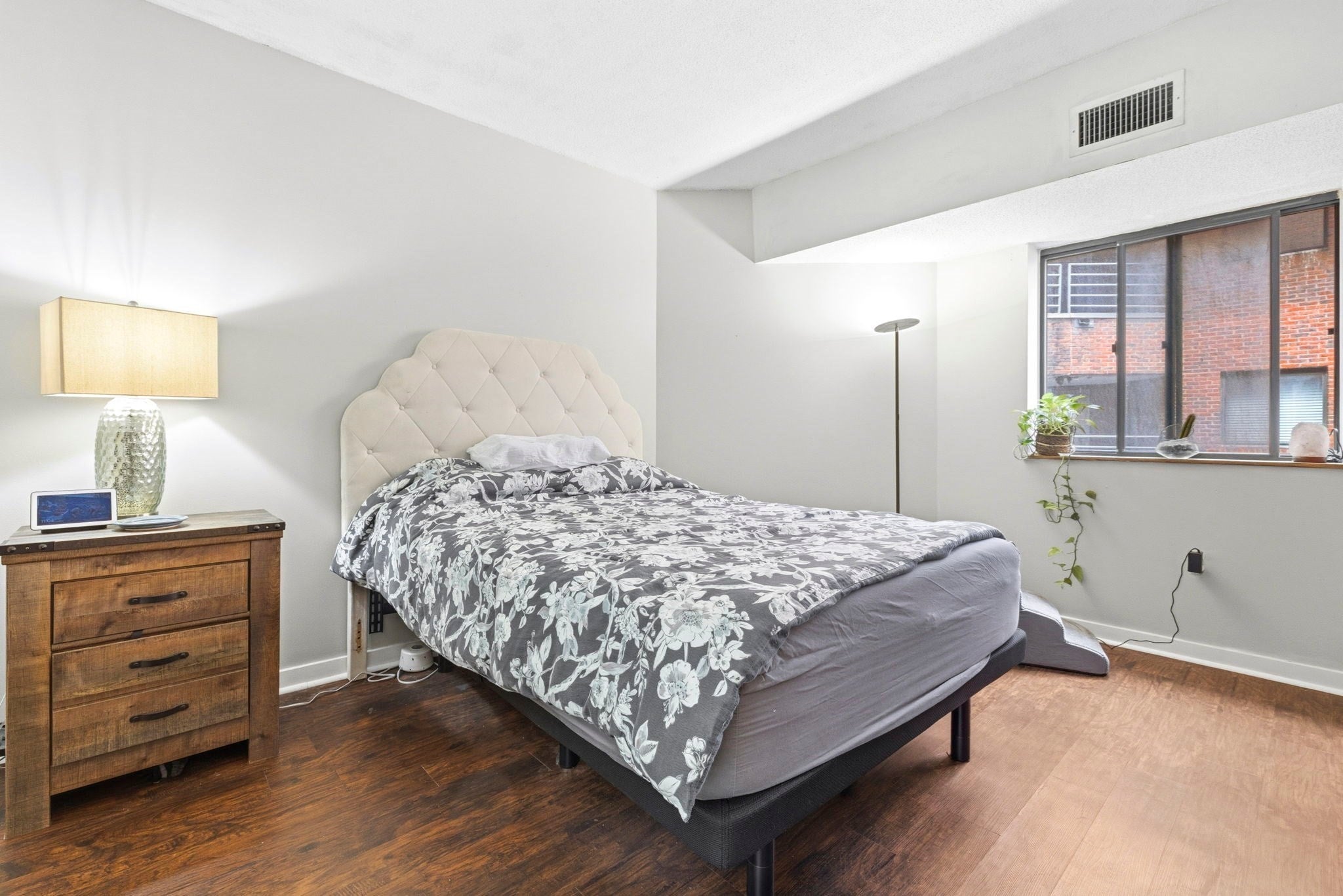 147 Kelton St 510