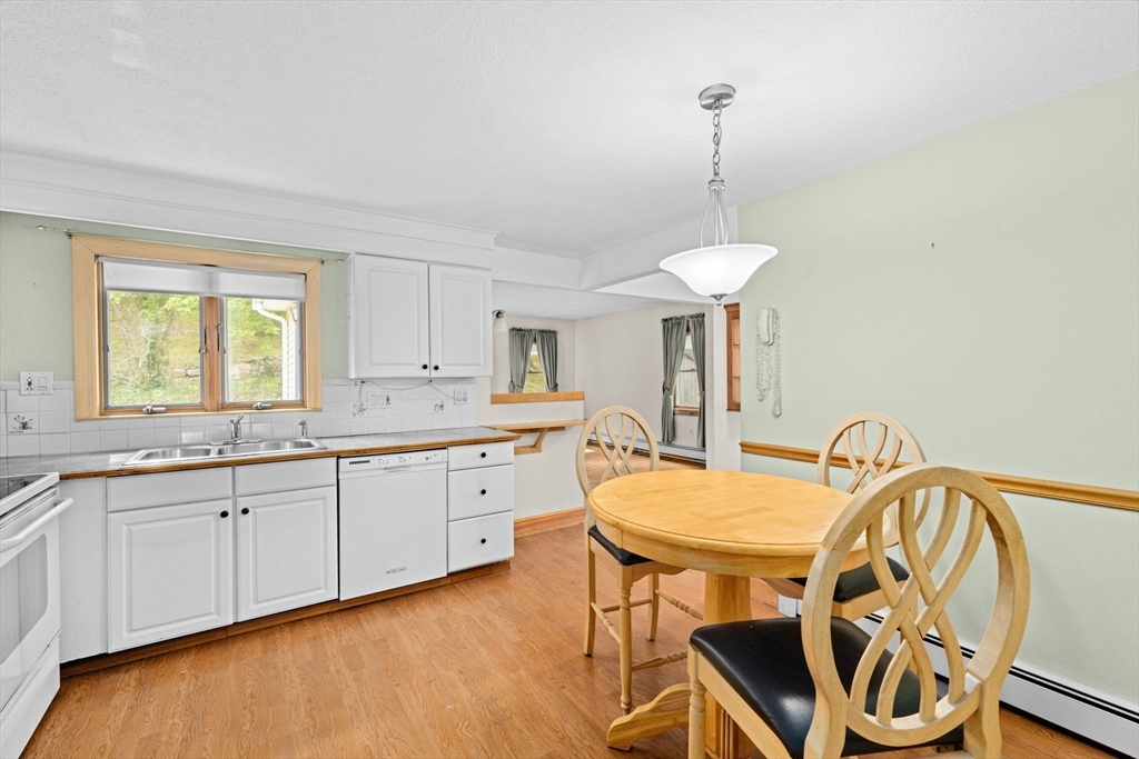 71 Robbie Road