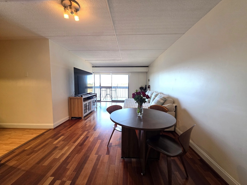 1500 Worcester Rd #724, Framingham, MA Photo #9