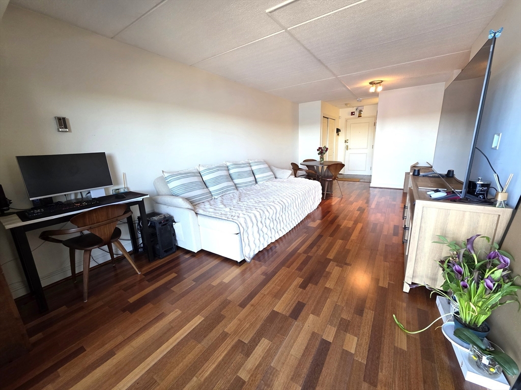 1500 Worcester Rd #724, Framingham, MA Photo #7
