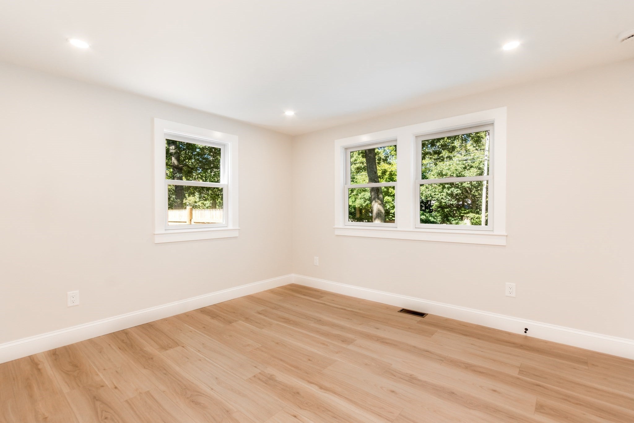 888 Phinneys Ln, Barnstable, MA Photo #19