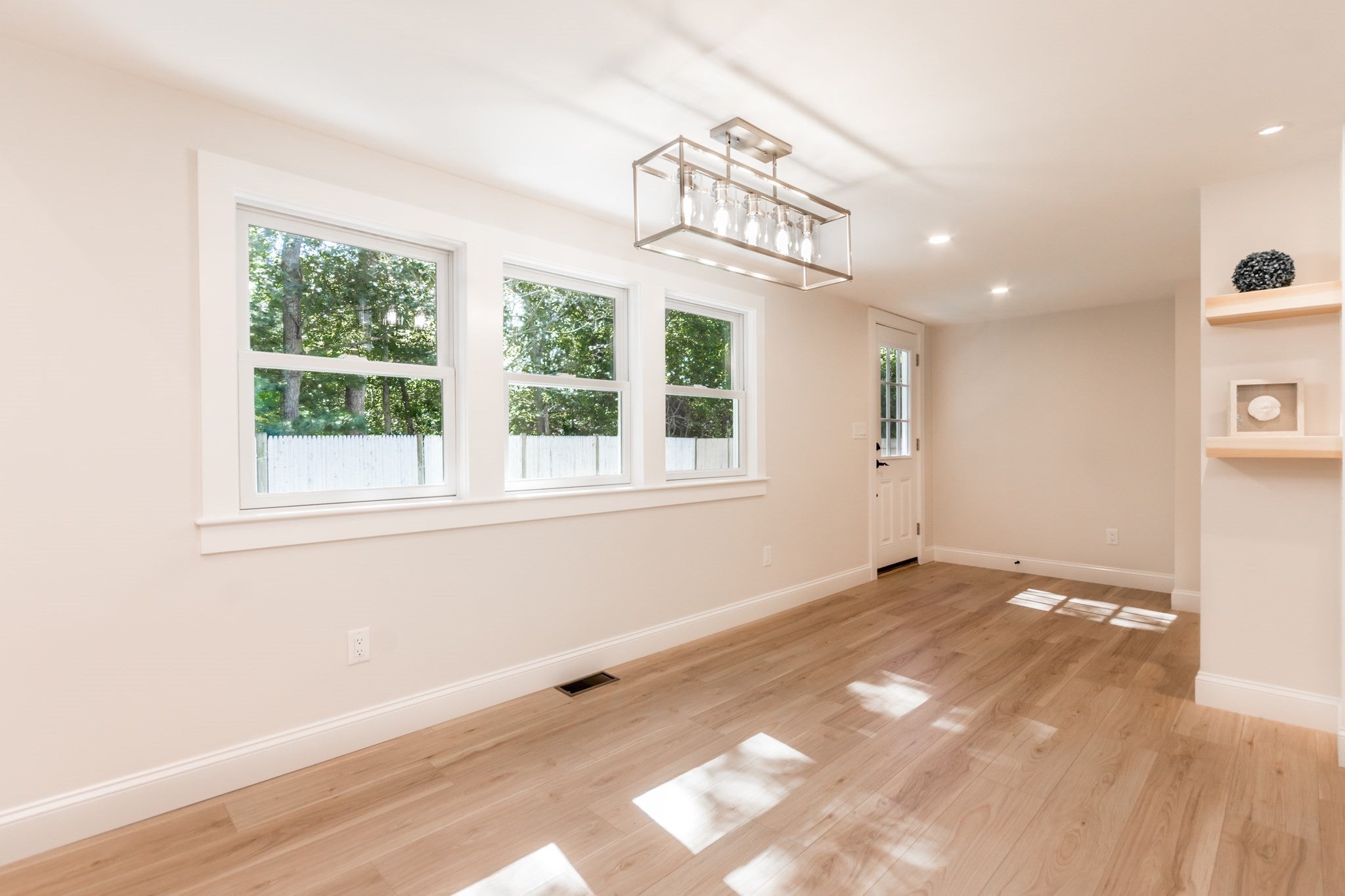 888 Phinneys Ln, Barnstable, MA Photo #8