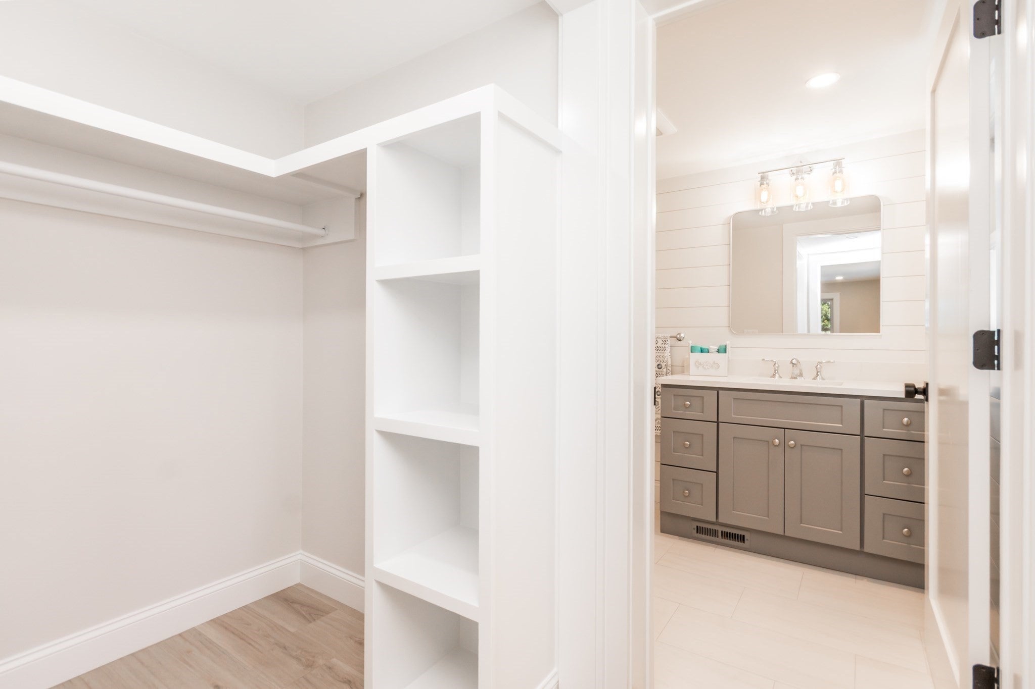 888 Phinneys Ln, Barnstable, MA Photo #20