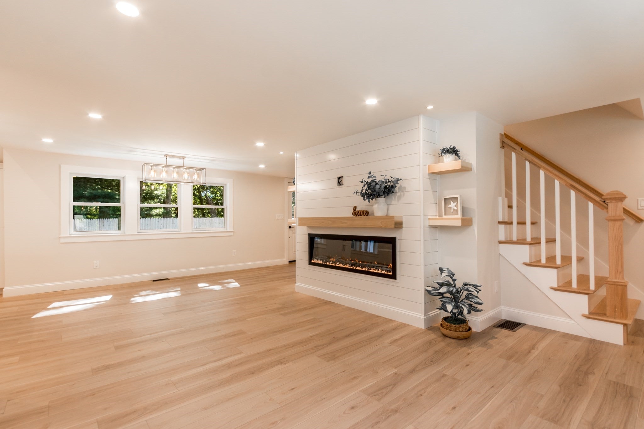 888 Phinneys Ln, Barnstable, MA Photo #6