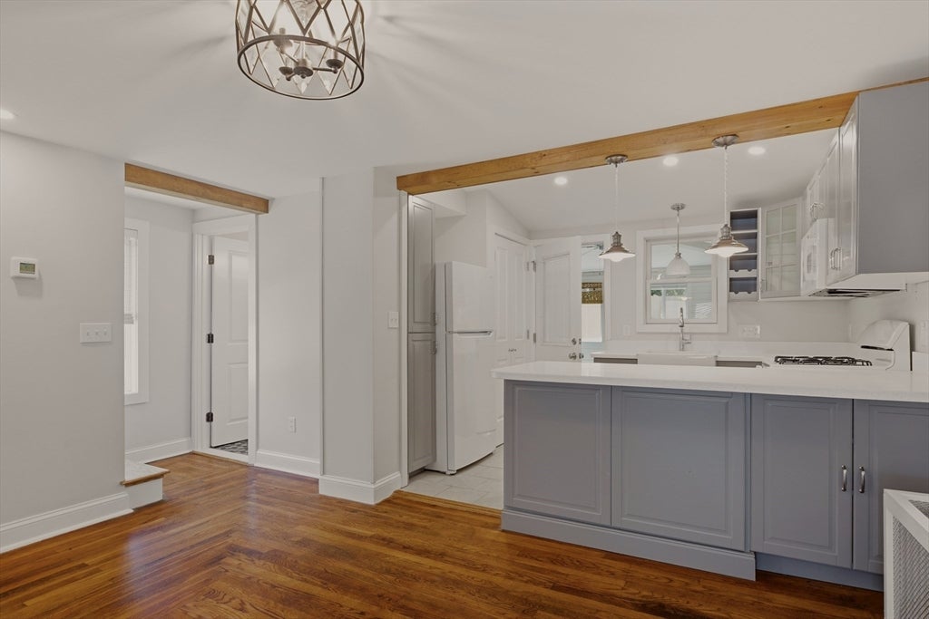 225 Mount Pleasant St, Fall River, MA, 225 Mount Pleasant St, Fall River, MA Photo #4