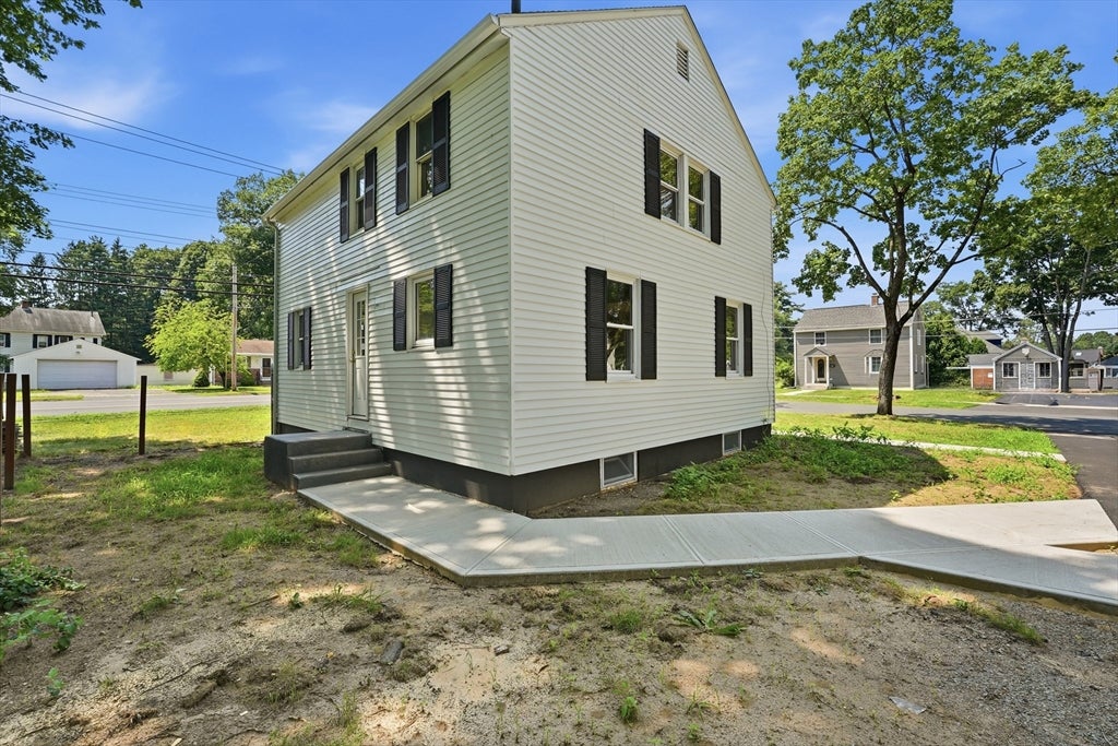 4 Hale St