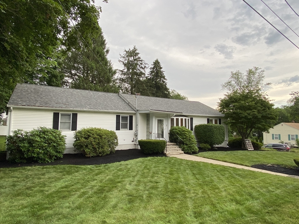 3 Winchester Ave