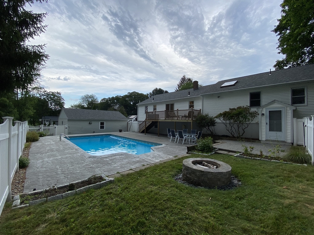 3 Winchester Ave