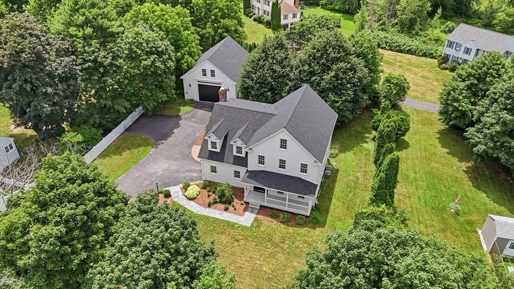 45 King St
