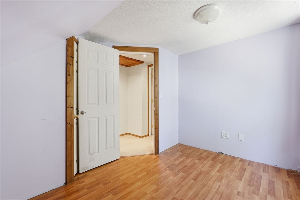 33 Baltimore Ave, Chicopee, MA, 33 Baltimore Ave, Chicopee, MA Photo #21
