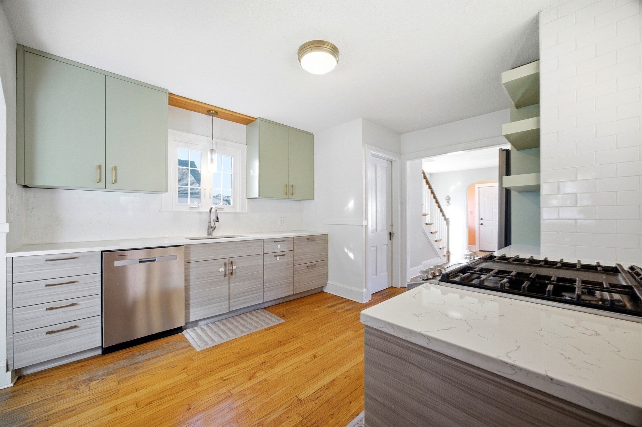 98 Pinehurst Rd, Holyoke, MA, 98 Pinehurst Rd, Holyoke, MA Photo #6