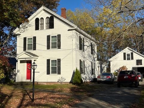 10 Maple St Sturbridge MA 01566