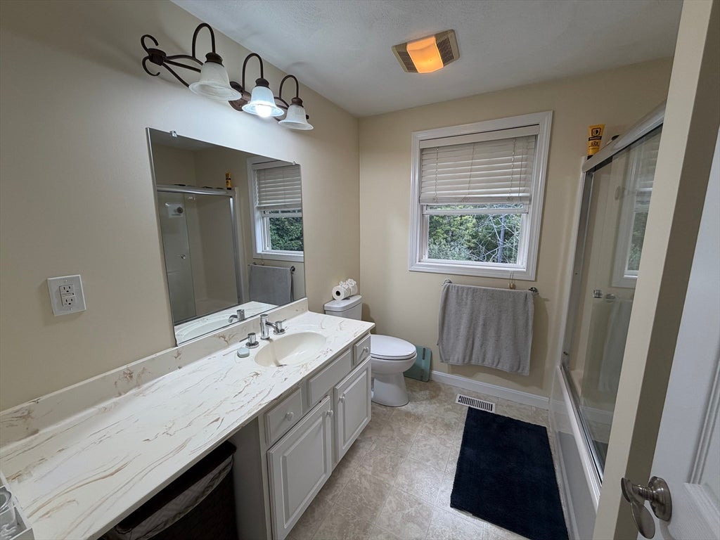 25 Winston Cir, Haverhill, MA, 25 Winston Cir, Haverhill, MA Photo #20